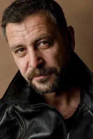 Nejat İşler